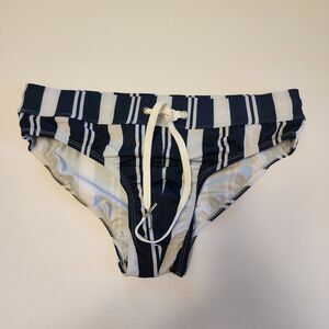 PacSun Bermies 2.0 Swim Briefs Mens Small Navy & White Stripes Tie Front